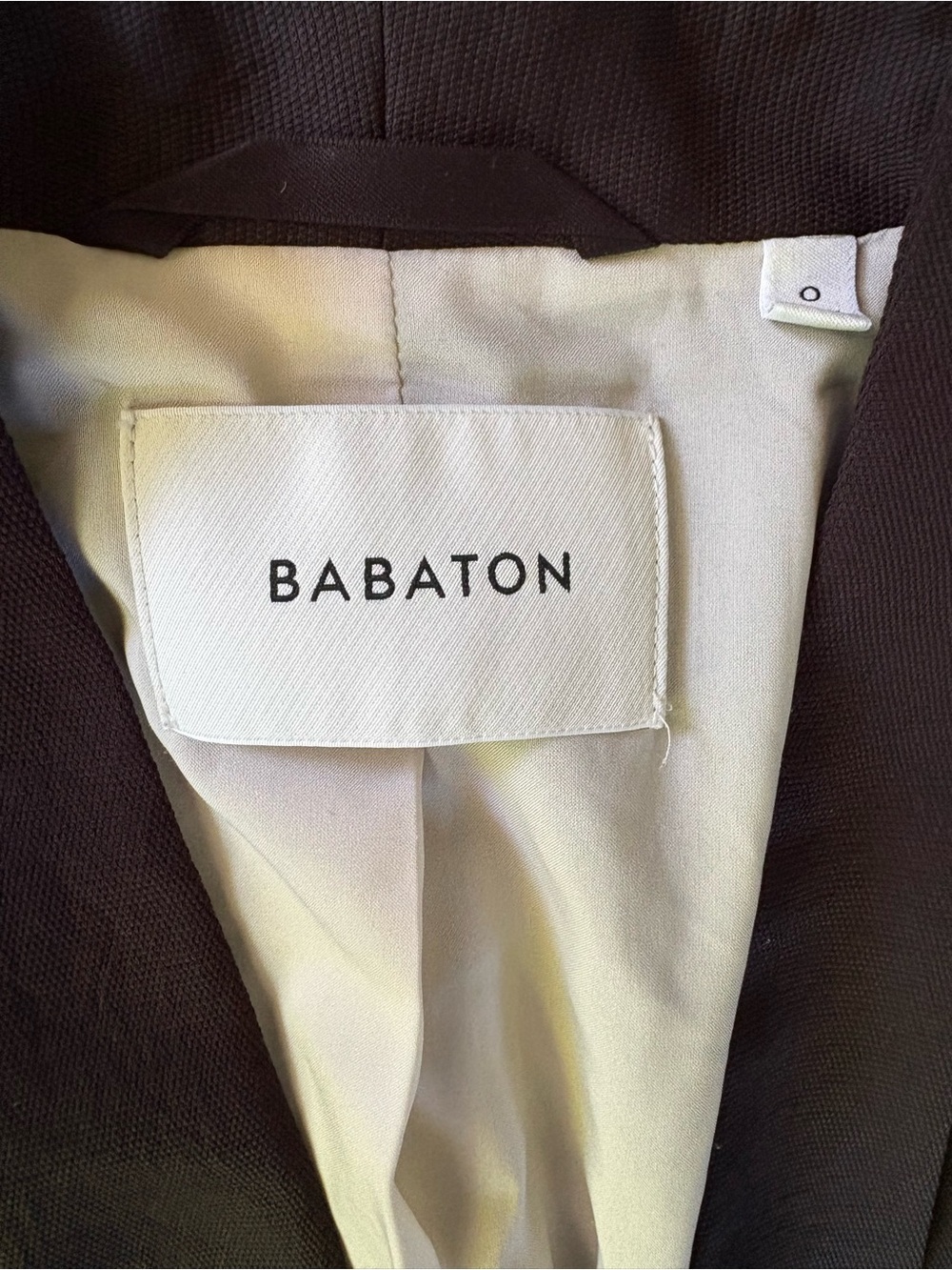 Babaton Black Collarless Open-Front Blazer - Picture 4 of 10